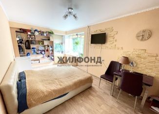 Продается 2-ком. квартира, 36.8 м2, Петропавловск-Камчатский, Строительная улица, 133