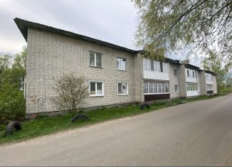 Продам 2-комнатную квартиру, 53.1 м2, Карачев, Пролетарская улица, 2в