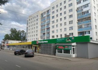 Сдаю торговую площадь, 739 м2, Нефтекамск, улица Ленина, 1