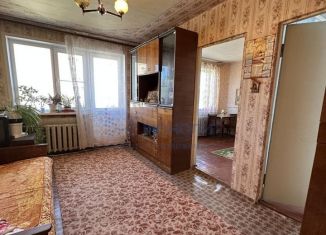 Продается 4-комнатная квартира, 62 м2, сельский посёлок Красная Горка, Советская улица, 52