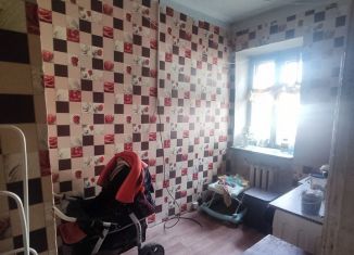 Продажа трехкомнатной квартиры, 58 м2, Кемерово, улица Спартака, 18