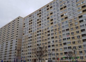 Продажа 2-комнатной квартиры, 65.4 м2, Краснодар, Заполярная улица, 39к8