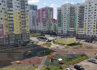 Продается 3-комнатная квартира, 87 м2, Оренбург, улица Братьев Хусаиновых, 8, ЖК Акварель