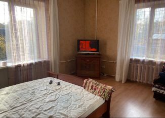 Аренда 2-комнатной квартиры, 65 м2, посёлок Песочный, Ленинградская улица, 63