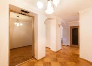 Четырехкомнатная квартира на продажу, 139.5 м2, Санкт-Петербург, Сапёрный переулок, 24