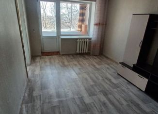 Продается трехкомнатная квартира, 57 м2, поселок городского типа Приютово, улица Свердлова, 9