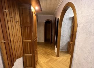 Сдам 3-ком. квартиру, 60 м2, Иркутск, Красноярская улица, 49