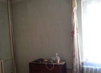 Продажа 3-ком. квартиры, 83 м2, Сарапул, улица Гагарина, 35