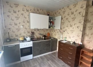 Сдам 1-комнатную квартиру, 39 м2, Новгородская область, Псковская улица, 48к3