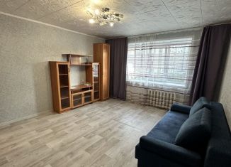 1-комнатная квартира в аренду, 37 м2, Екатеринбург, улица Стачек, 57, улица Стачек