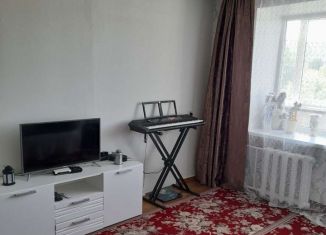 Продается трехкомнатная квартира, 59.7 м2, Учалы, улица Ленина, 48А