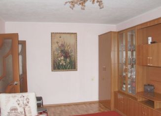 Продажа 2-комнатной квартиры, 56 м2, Курганинск, улица 76-й Квартал, 31