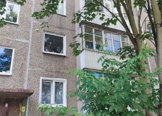 Трехкомнатная квартира на продажу, 57 м2, Калининградская область, улица Чекистов, 86
