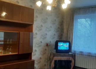 Сдается в аренду комната, 18 м2, Санкт-Петербург, улица Кустодиева, 20к2, муниципальный округ № 15