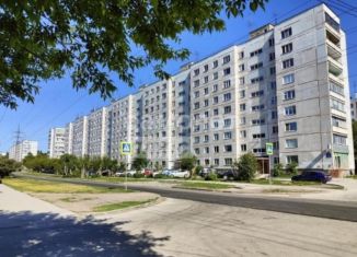 Продается однокомнатная квартира, 37.5 м2, Новосибирск, улица Иванова, 28