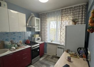 Продается 2-комнатная квартира, 45 м2, Усолье-Сибирское, улица Стопани, 47