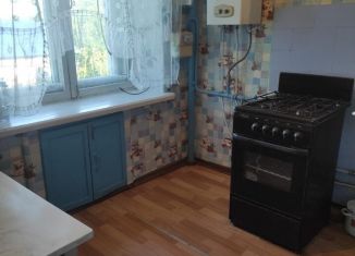 Продается четырехкомнатная квартира, 61.3 м2, Коми, улица Ленина, 7