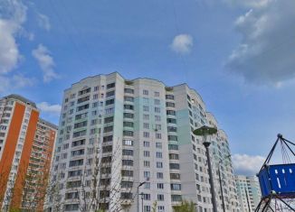Продается двухкомнатная квартира, 60.2 м2, Москва, станция Щербинка, улица Маршала Савицкого, 28к1