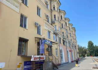 Продажа комнаты, 38 м2, Волгоград, улица Дзержинского, 15, Тракторозаводский район