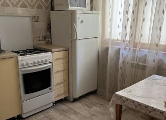 Сдам 2-ком. квартиру, 46 м2, Оренбургская область, улица Станиславского, 55