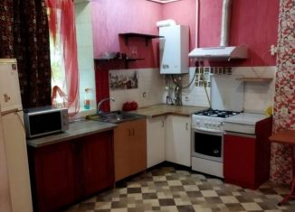 Продам 1-комнатную квартиру, 50 м2, Евпатория, Рабочая улица, 16