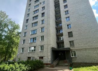 Продаю 2-комнатную квартиру, 50 м2, Кировская область, улица Терещенко, 7