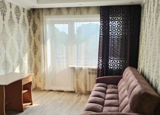 2-ком. квартира в аренду, 45 м2, Иркутск, улица Володарского, 9