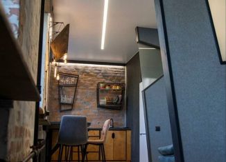 Сдаю квартиру студию, 42 м2, Псков, улица Олега Кошевого, 15А