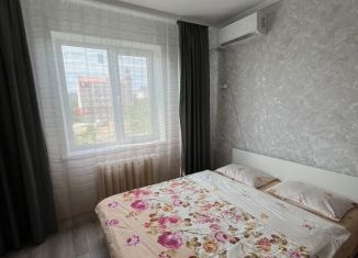 Сдается 1-ком. квартира, 37 м2, Калмыкия, 7-й микрорайон, 5к1