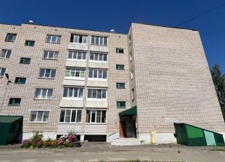 Двухкомнатная квартира на продажу, 48.9 м2, Великие Луки, Октябрьский проспект, 13