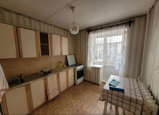 Продажа 2-ком. квартиры, 49.6 м2, Вологда, улица Казакова, 8А, микрорайон Ремсельмаш