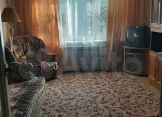 Трехкомнатная квартира в аренду, 64 м2, Россошь, улица Простеева, 10