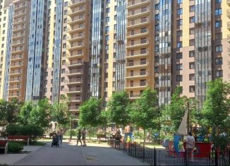 Продаю 2-комнатную квартиру, 55 м2, Кудрово, Каштановая аллея, 3