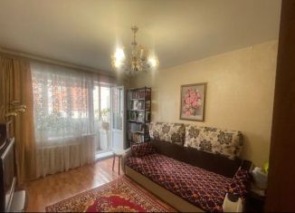 Продам 2-ком. квартиру, 50 м2, Курганская область, улица Криволапова, 26