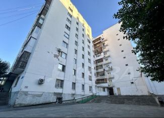 Продам двухкомнатную квартиру, 43 м2, Тюмень, улица Пермякова, 7А