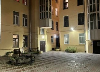 Аренда трехкомнатной квартиры, 65 м2, Санкт-Петербург, улица Достоевского, 20-22, муниципальный округ Владимирский