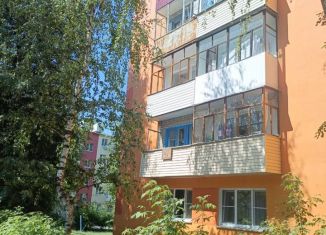 Продам трехкомнатную квартиру, 51 м2, Нижегородская область, Комсомольский бульвар, 7к2