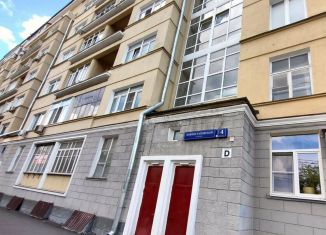 3-комнатная квартира на продажу, 19 м2, Москва, Южнопортовый район, Новоостаповская улица, 4к1