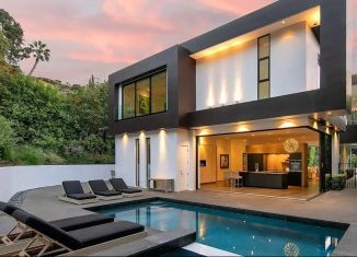 Дом на продажу, 260 м2, посёлок городского типа Сириус, Нижнеимеретинская улица, 117