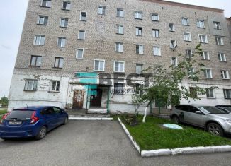 Продаю 4-комнатную квартиру, 116 м2, Ленинск-Кузнецкий, улица Пушкина, 14