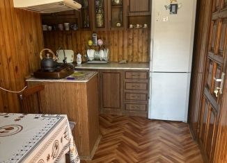 Сдается в аренду дом, 30 м2, Сочи, улица Просвещения, 106