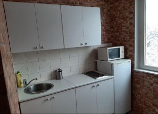 Сдача в аренду 1-ком. квартиры, 40 м2, Москва, Боровское шоссе, 20к1, метро Боровское шоссе