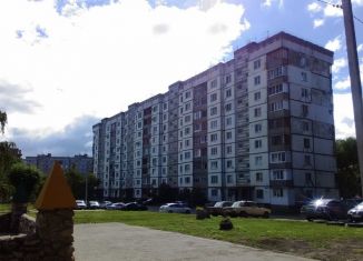 Сдается в аренду 3-ком. квартира, 72 м2, Новокуйбышевск, улица Суворова, 15Б