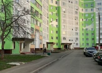 Продается двухкомнатная квартира, 47 м2, Татарстан, улица Мурадьяна, 16А