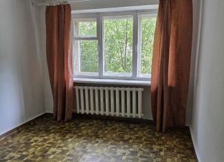 Сдам 1-комнатную квартиру, 30 м2, Асбест, Уральская улица, 56