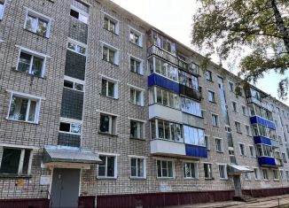 2-ком. квартира на продажу, 49 м2, Кирово-Чепецк, проезд Лермонтова