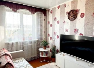 Продажа трехкомнатной квартиры, 56.4 м2, Магнитогорск, улица Суворова, 118