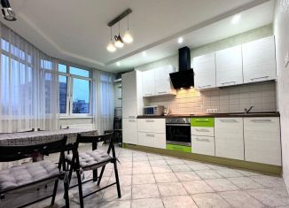 Продам 1-ком. квартиру, 47 м2, Краснодарский край, улица Яна Полуяна, 47