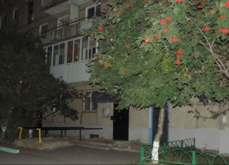 Продам помещение свободного назначения, 57.1 м2, Североуральск, улица Ленина, 43