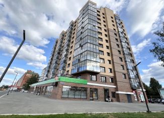 Продается 2-ком. квартира, 74 м2, Марий Эл, улица Гагарина, 1